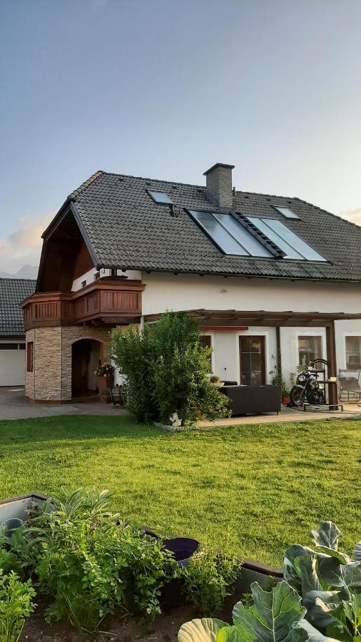 Neumann Ferienwohnung Fanning Mariapfarr Exterior foto